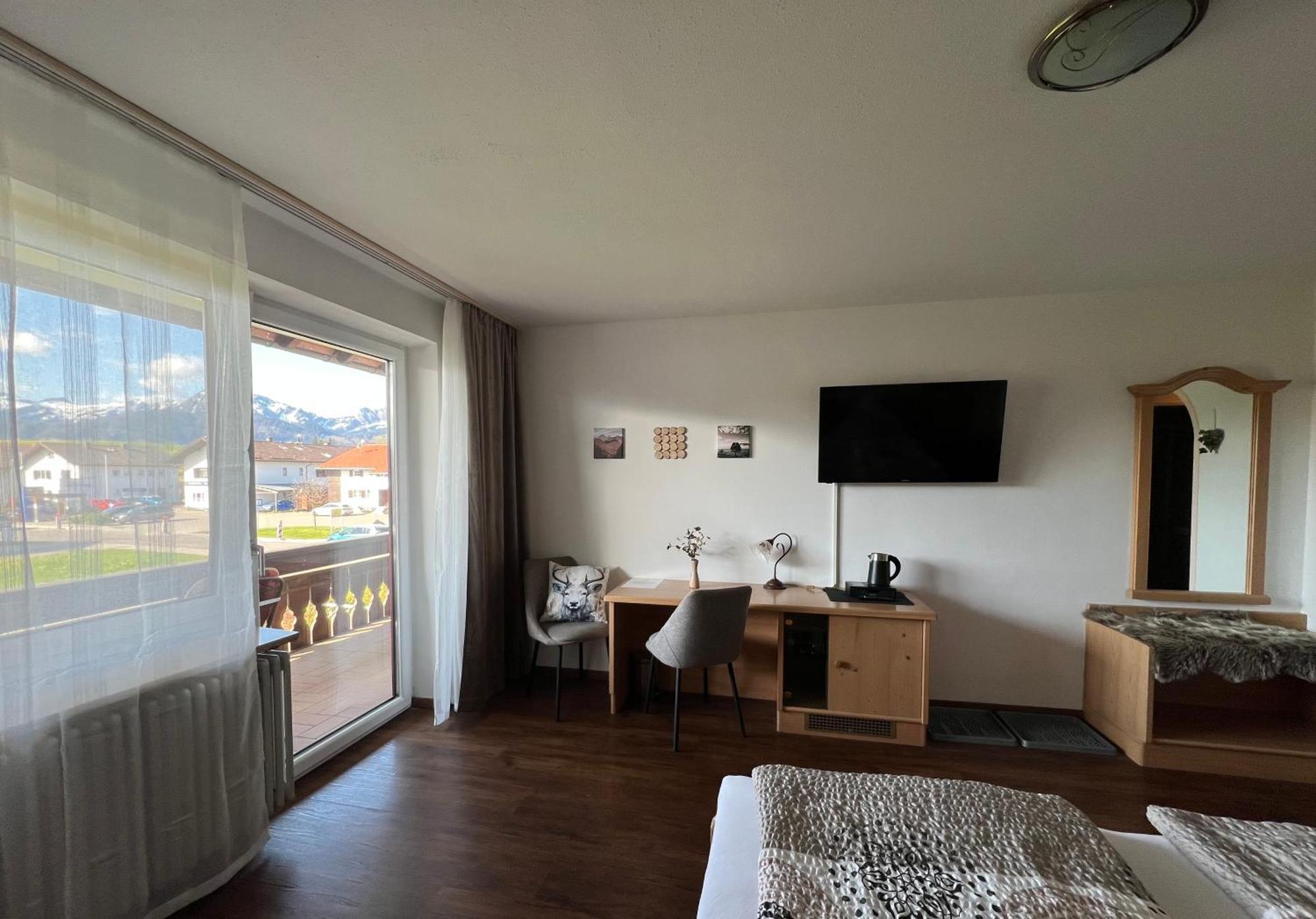 Gaestehaus-Pension Keiss Hopferau Dış mekan fotoğraf